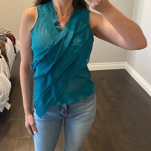 DKNY BLOUSE SIZE SMALL